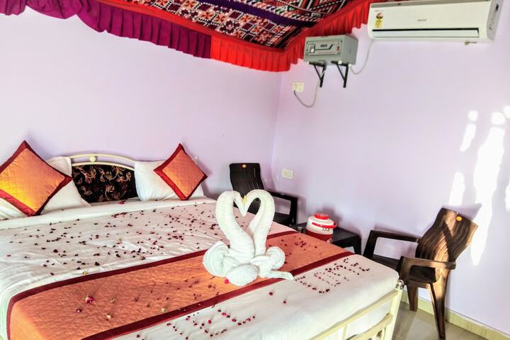 Room 7 of 43