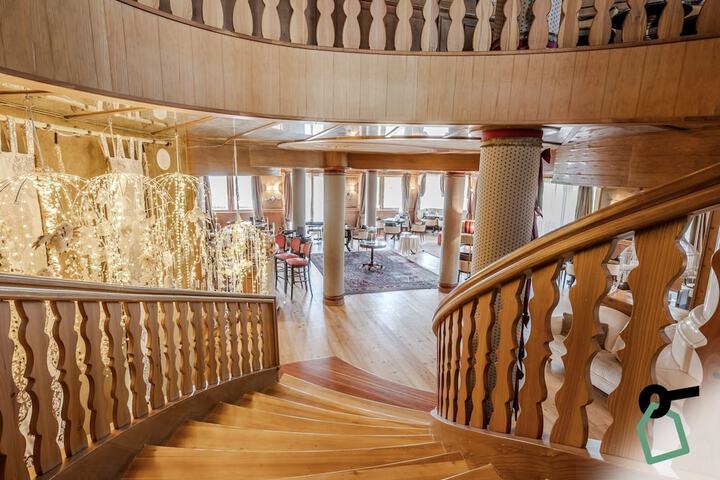 General 44 of 65