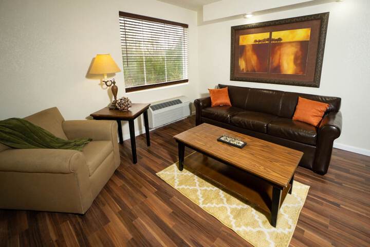 Room 17 of 24