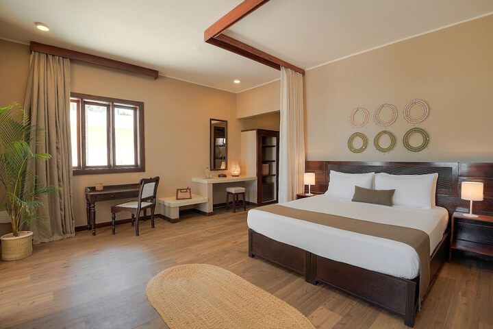 Room 13 of 54