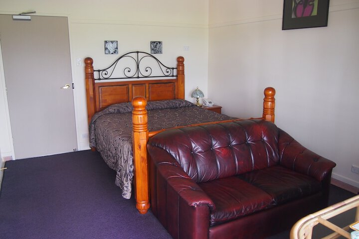 Room 7 of 69