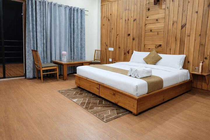 Room 10 of 56