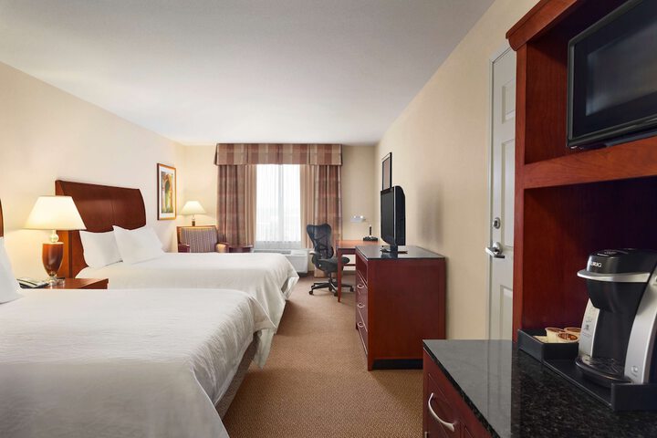 Room 8 of 25