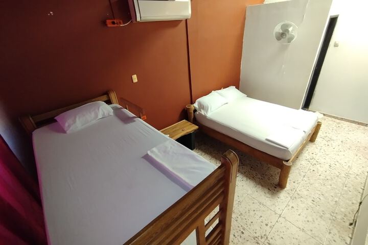 Room 3 of 14