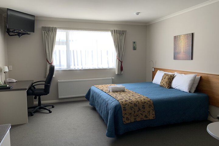 Room 5 of 36