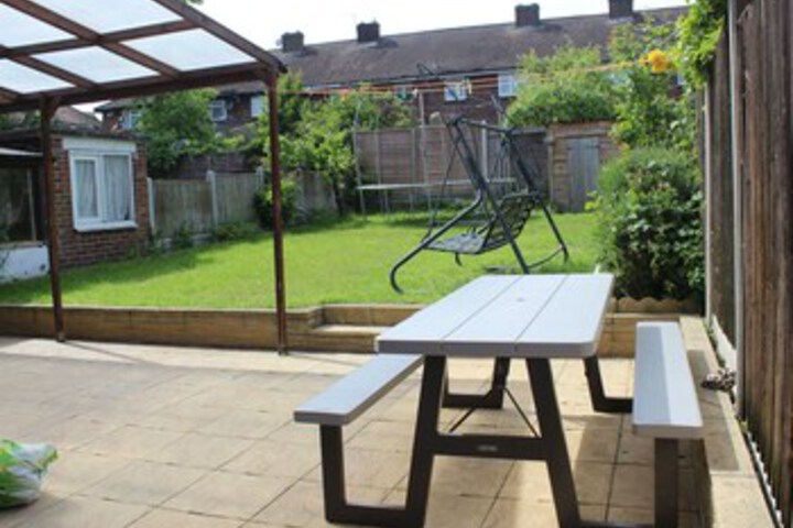 Lovely House with large Garden