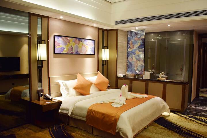 Room 10 of 51