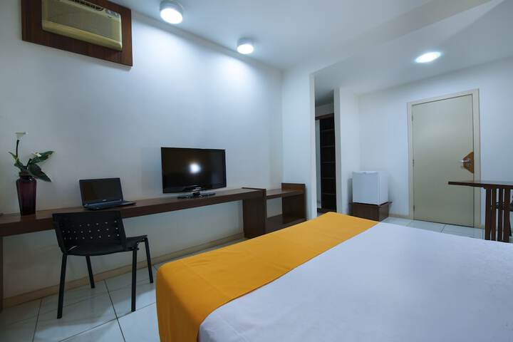 Room 5 of 52