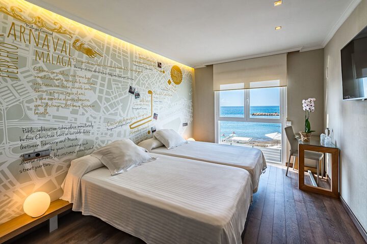 Room 3 of 38