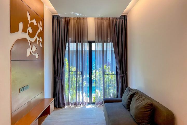Room 59 of 132