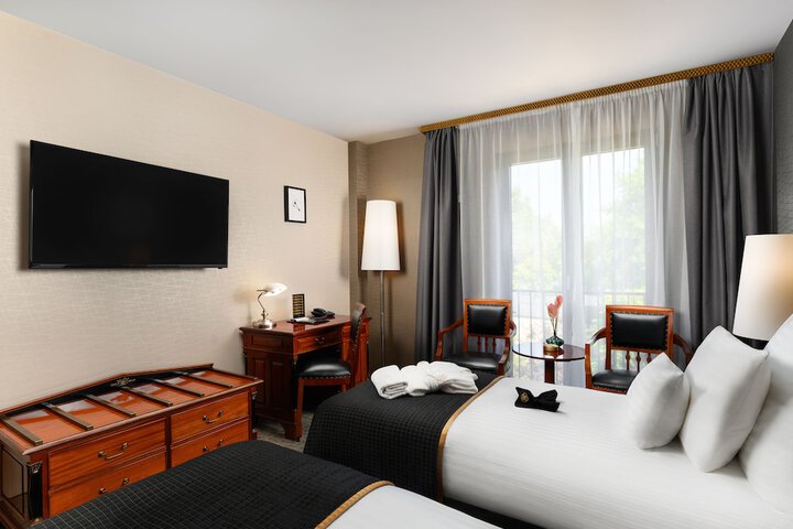 Room 12 of 47