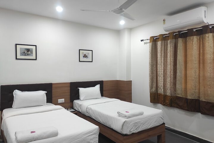 Room 4 of 21