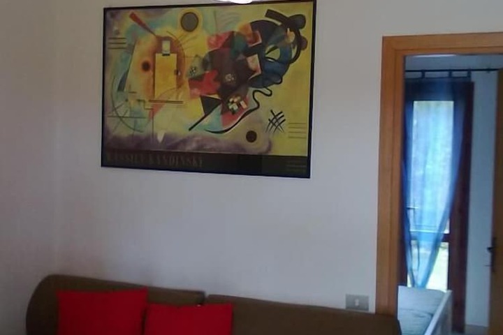 Room 11 of 21