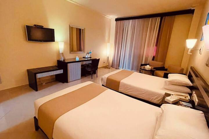 Room 7 of 60