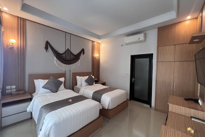 Room 21 of 69