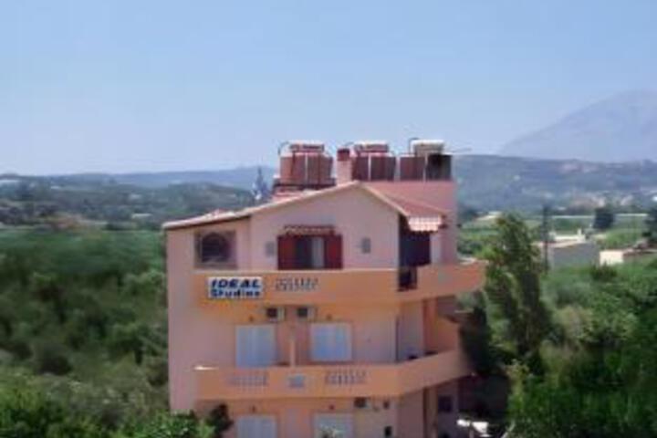 Hotel 2 of 9
