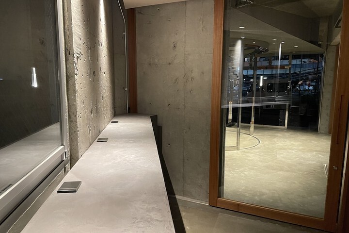 Business Center 56 of 61