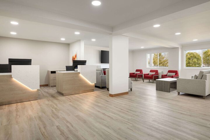 Hotel Interior 5 of 38