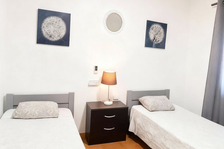 Room 15 of 112