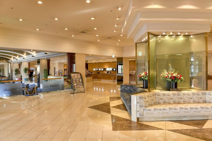 Hotel Interior 4 of 131