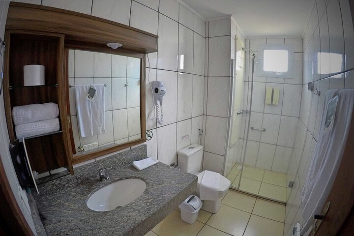 Room 8 of 20