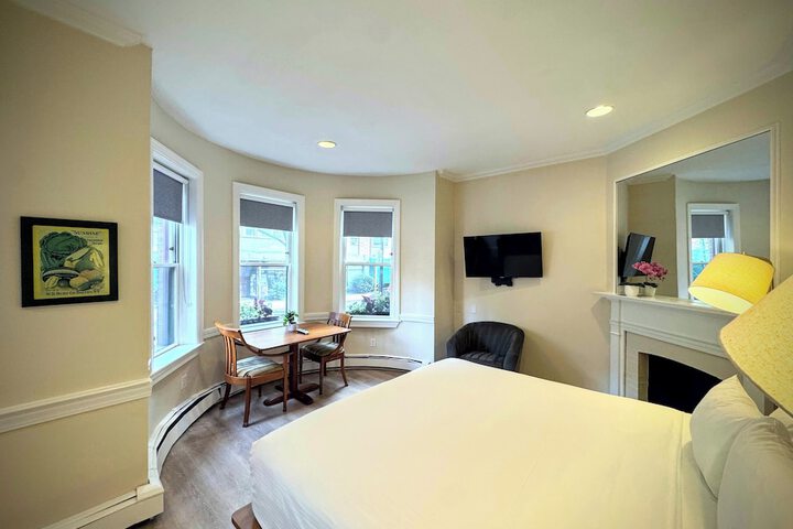 Room 49 of 110
