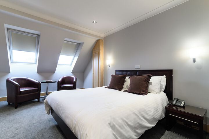 Room 11 of 56