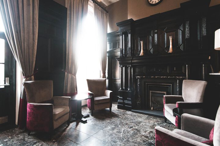 Lobby Entry