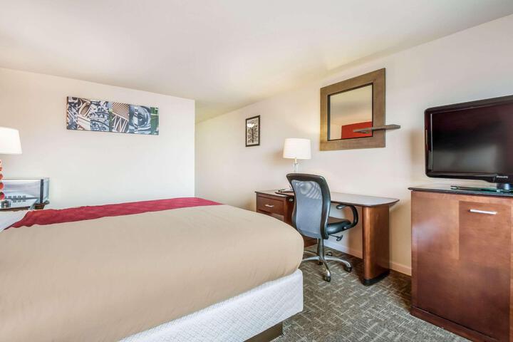 Room 22 of 28