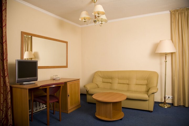 Room 11 of 54