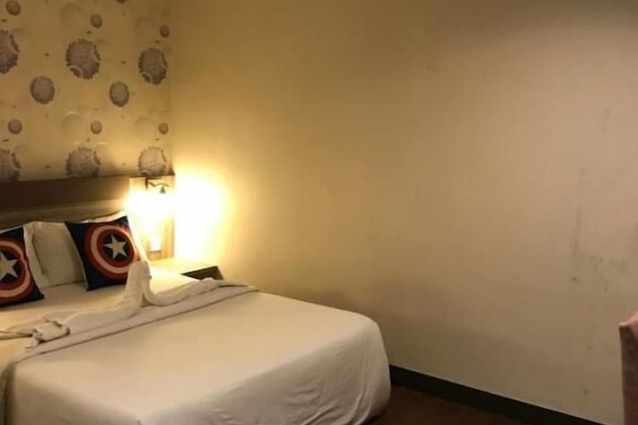 Room 20 of 45