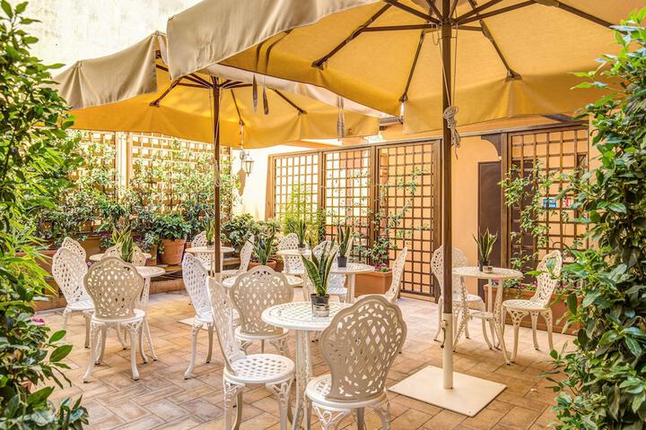 Terrace/Patio 93 of 95