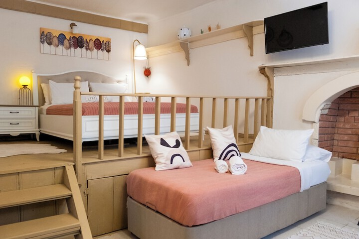 Room 14 of 57