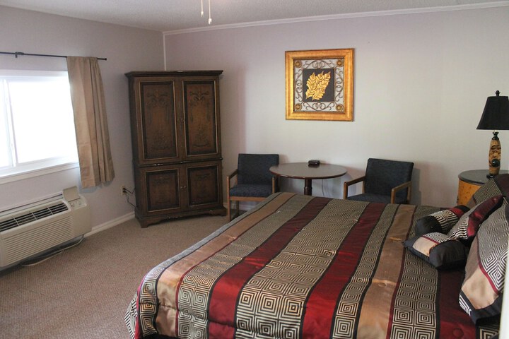 Room 61 of 219