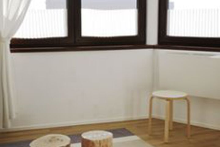 Room 6 of 16