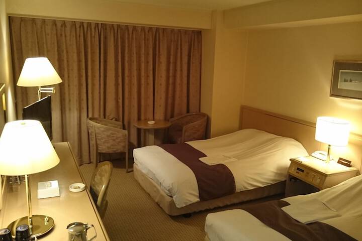 Room 17 of 75