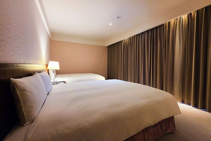 Room 58 of 120