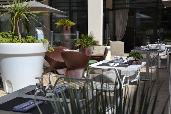 Terrace/Patio 101 of 103