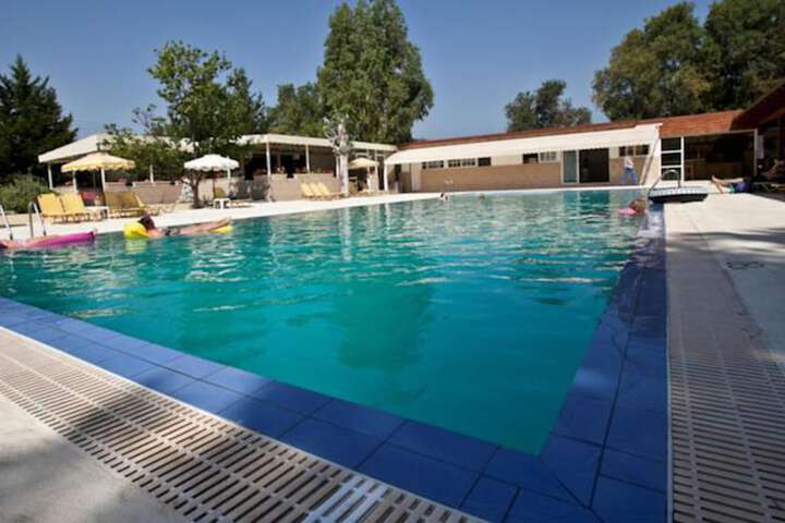 Pool 30 of 45