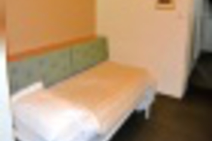 Room 363 of 768