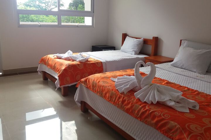 Room 8 of 39