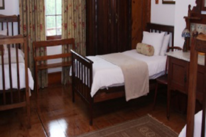 Room 201 of 276