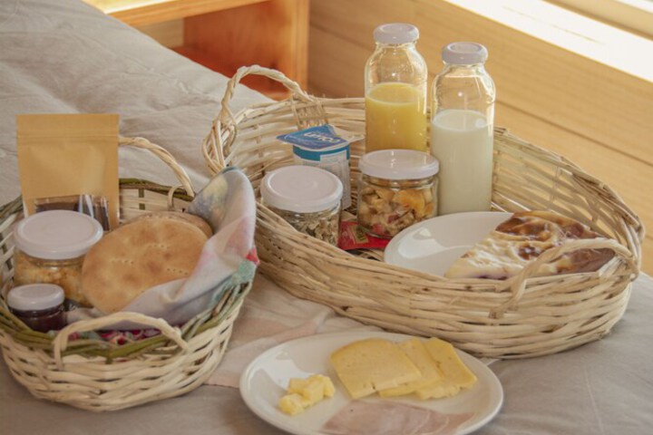 Breakfast/Coffee Service 60 of 87