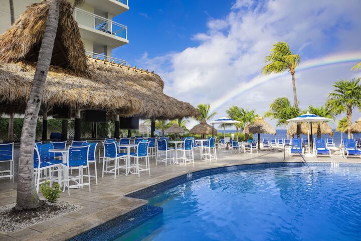Poolside bar