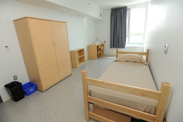 Room 11 of 69