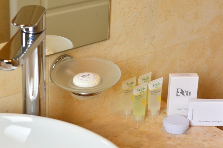Room 38 of 86