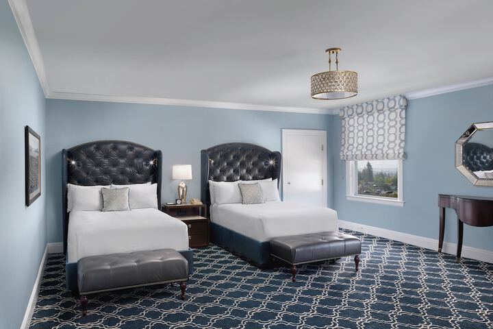 Room 41 of 148