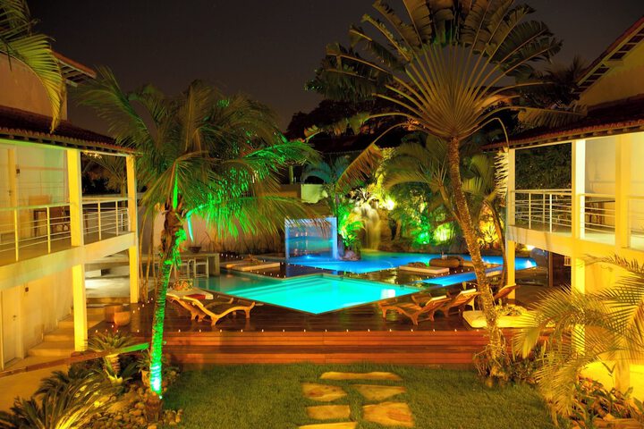 Pool 72 of 110