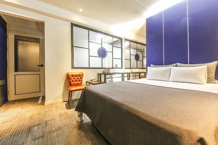 Room 3 of 14