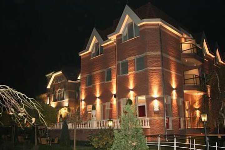 Hotel 38 of 40